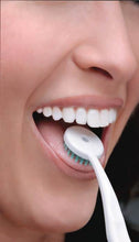 Load image into Gallery viewer, TUNG Brush with Free Sample Gel - 4 Pack - Tongue Cleaner (Colors Vary)
